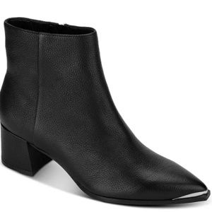 NEW! Kenneth Cole New York Women's Roanne Booties